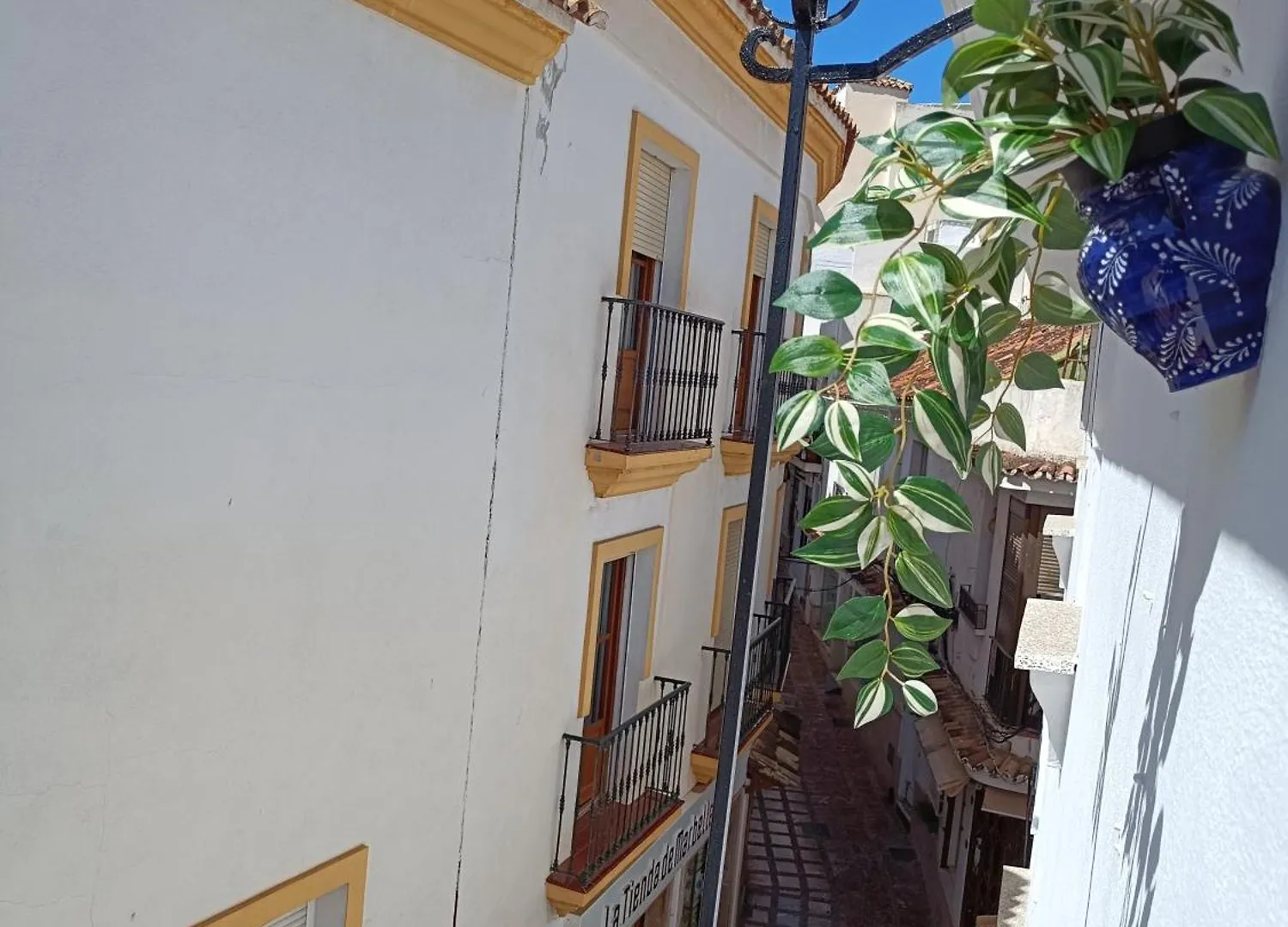 Alegre Apto. En Casco Historico Marbella Apartment